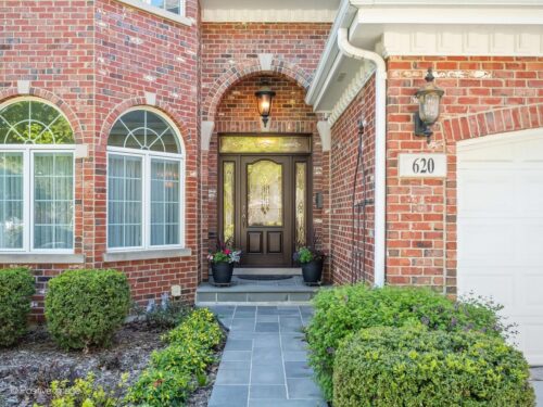 620 S Waiola Avenue, La Grange, IL