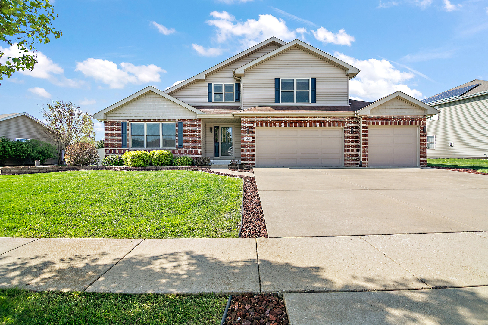 1768 Samantha Lane, Bourbonnais, IL