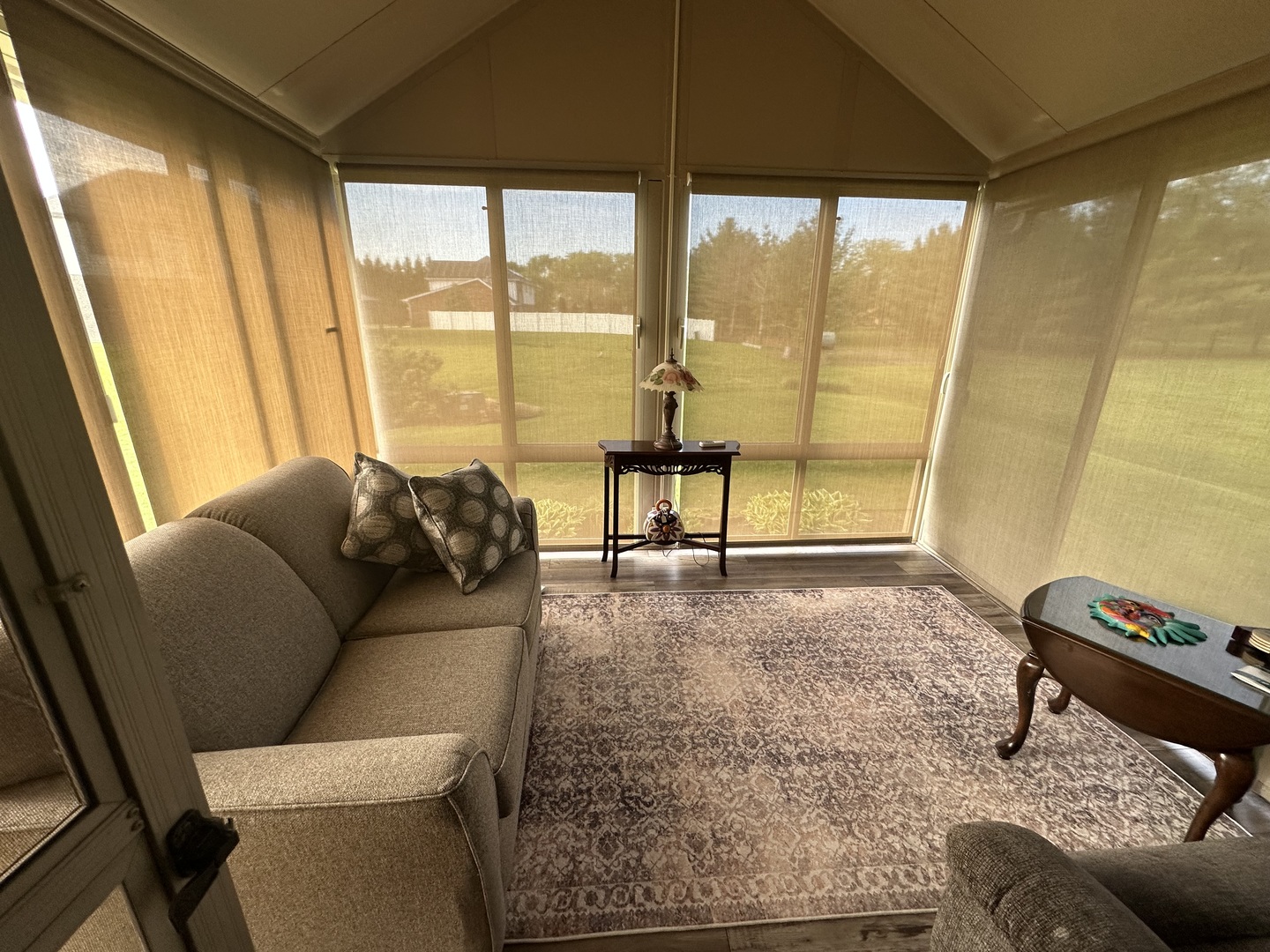 6620 S Pond View Drive, Tinley Park, IL