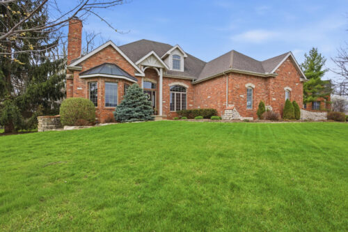 1501 Ridgefield Drive, Mahomet, IL