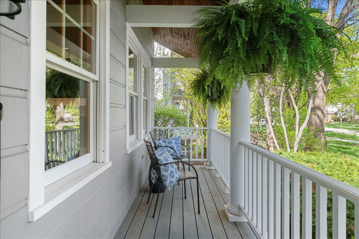 1082 Ash Street, Winnetka, IL