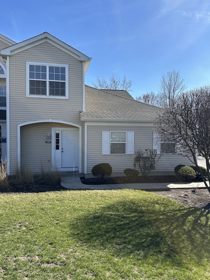 1405 Hidden Grove Circle #1405, Joliet, IL