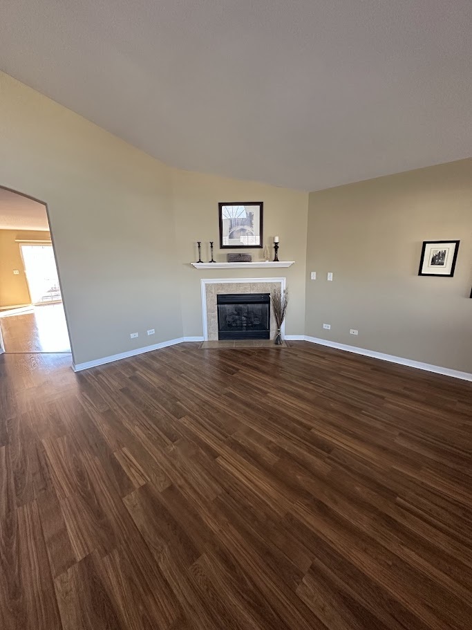 1405 Hidden Grove Circle #1405, Joliet, IL