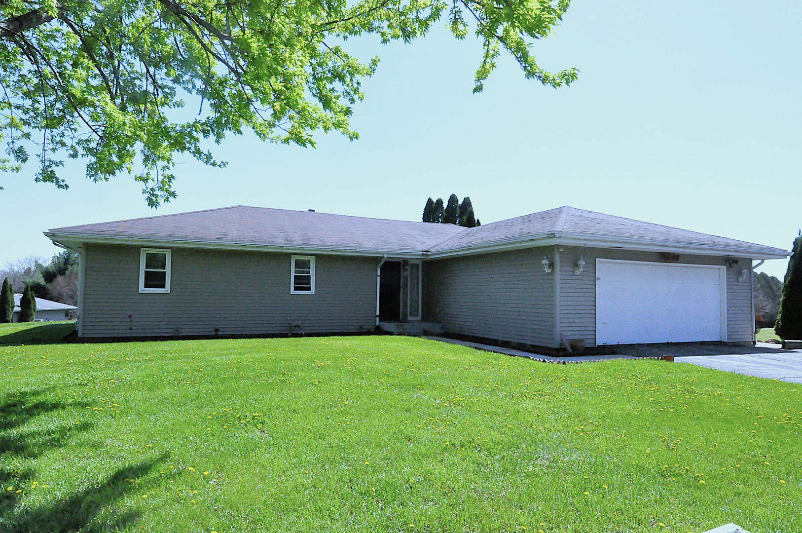 6159 UPPER RIDGE Way, Roscoe, IL