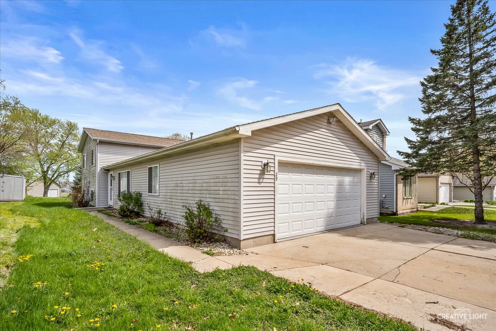 29 ELM Avenue, Fox Lake, IL
