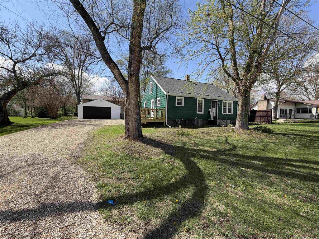 216 S Washington Street, Byron, IL