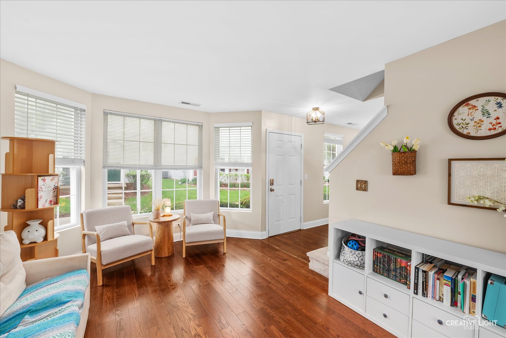 241 W Washington Street, Oswego, IL