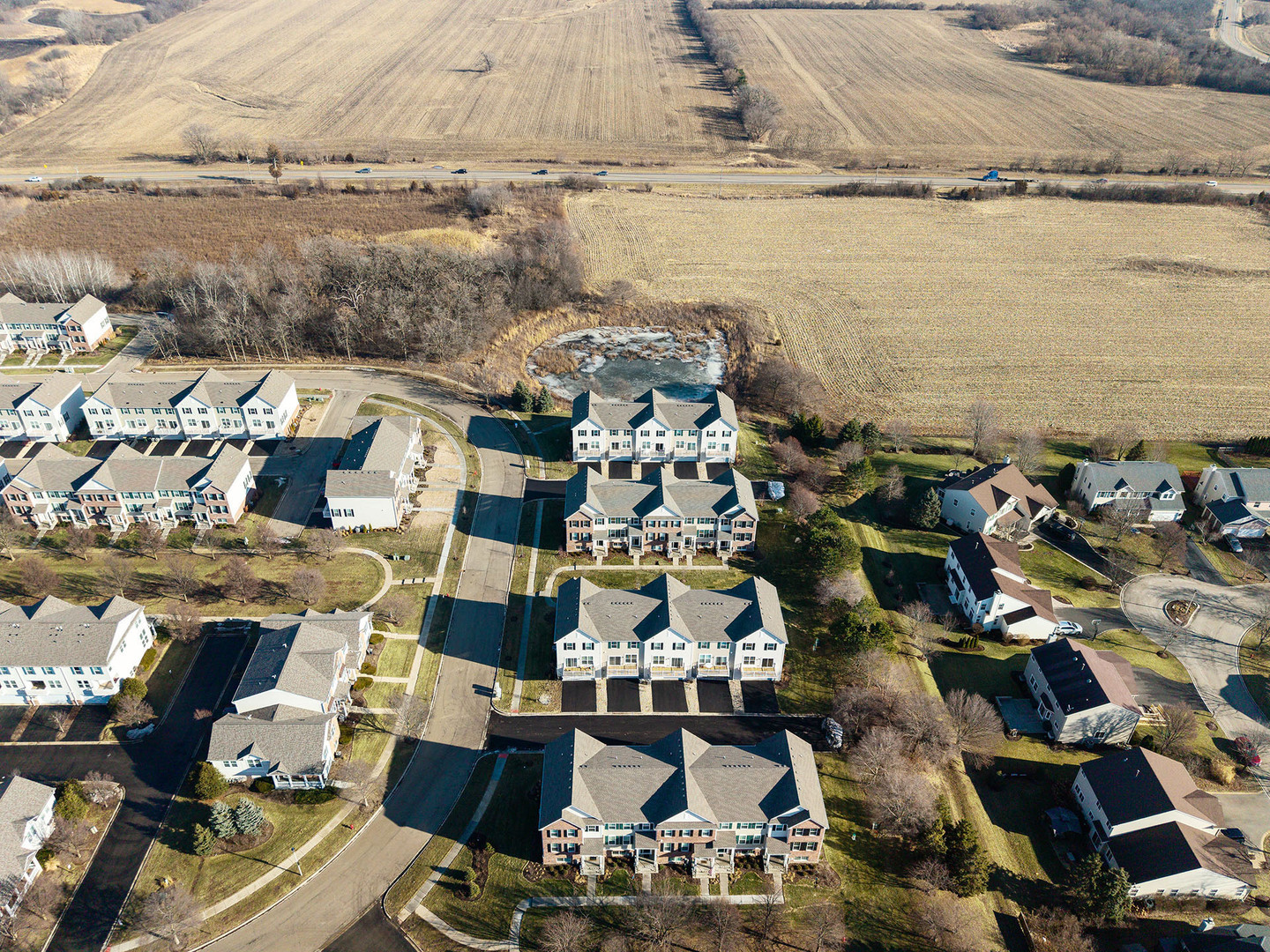 1703 Neubauer Circle, Lindenhurst, IL