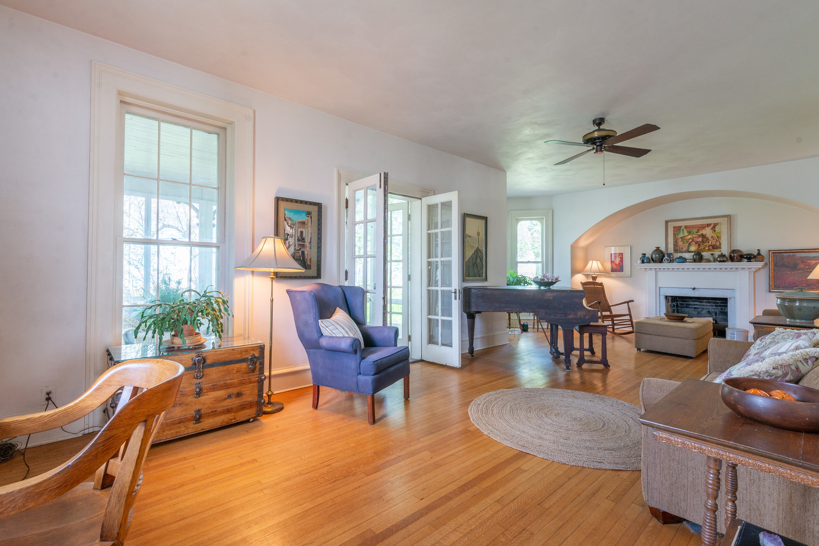 855 W Stephenson Street, Freeport, IL