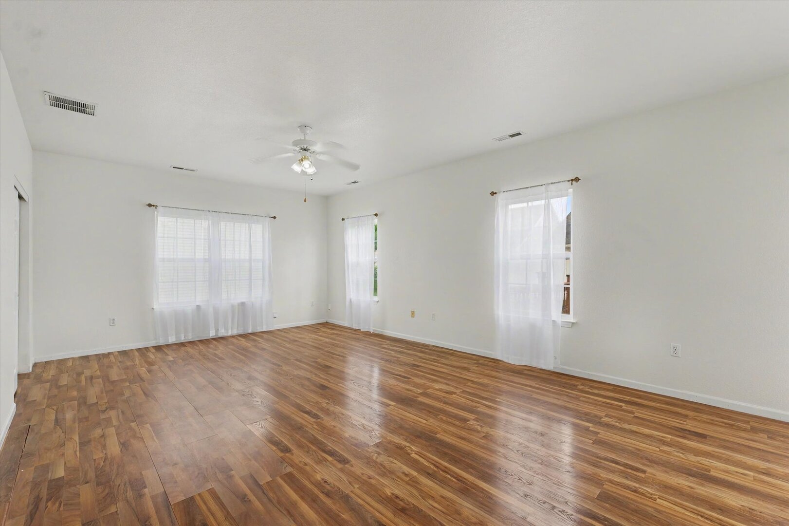 613 Yalow Drive, Champaign, IL