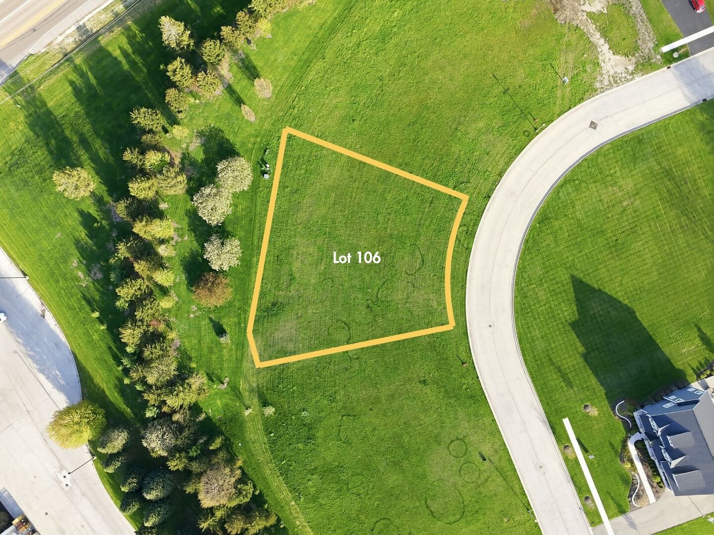 201 Whittemore Drive, Sycamore, IL