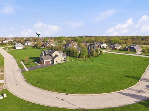 1716 Tewksberry Drive, Sycamore, IL