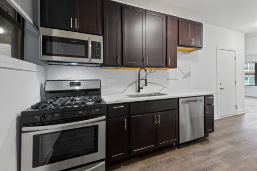 1904 N Whipple Street #101, Chicago, IL