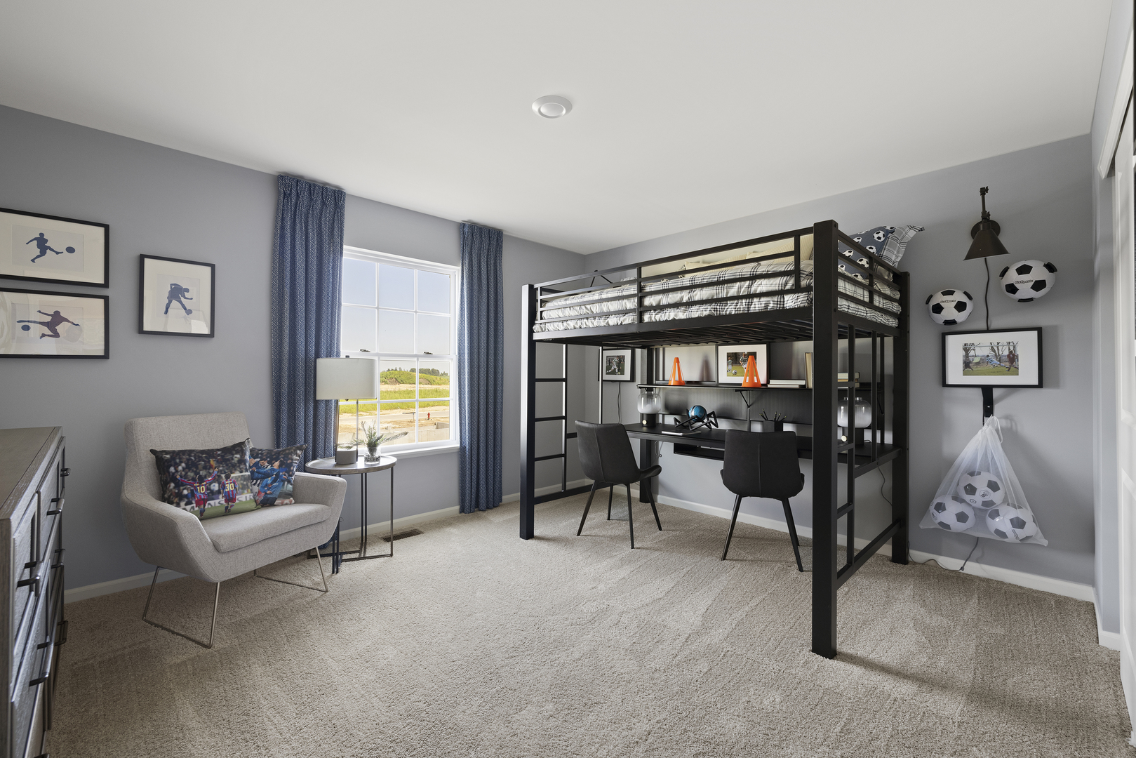 175 Blazing Star Trail, Oswego, IL