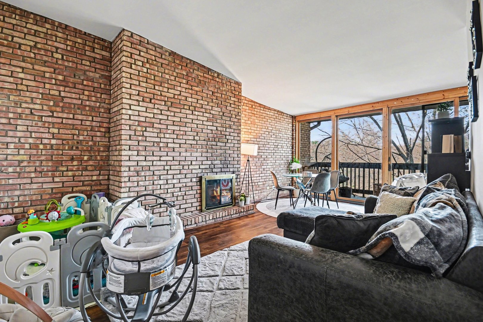 5700 Hillcrest Lane #3L, Lisle, IL