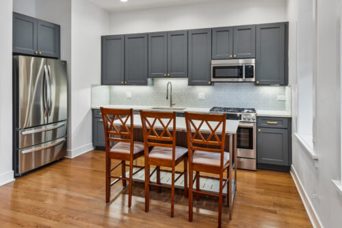 3517 N Reta Avenue #2R, Chicago, IL