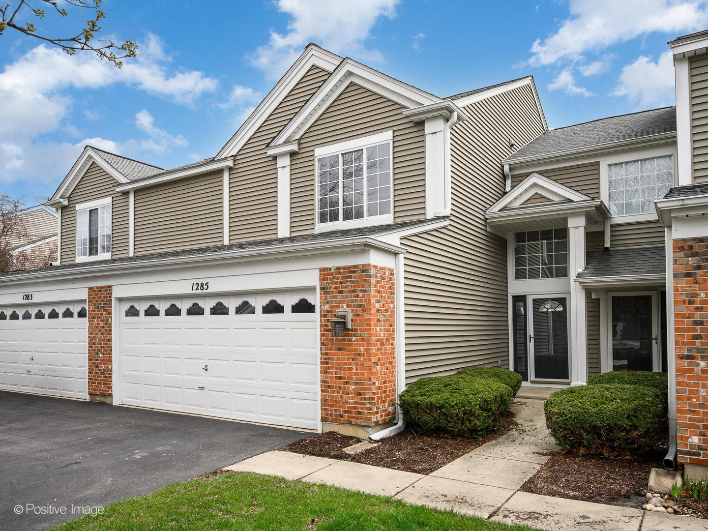 1285 Summersweet Lane, Bartlett, IL