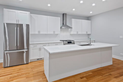 1370 W Evergreen Avenue #1, Chicago, IL