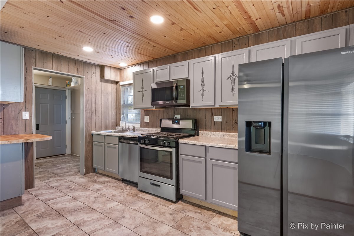 636 S Norbury Avenue, Lombard, IL