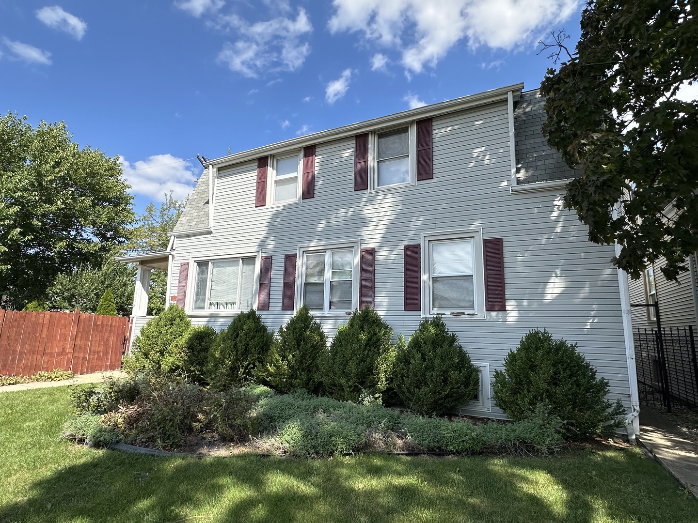 5649 N MASON Avenue, Chicago, IL