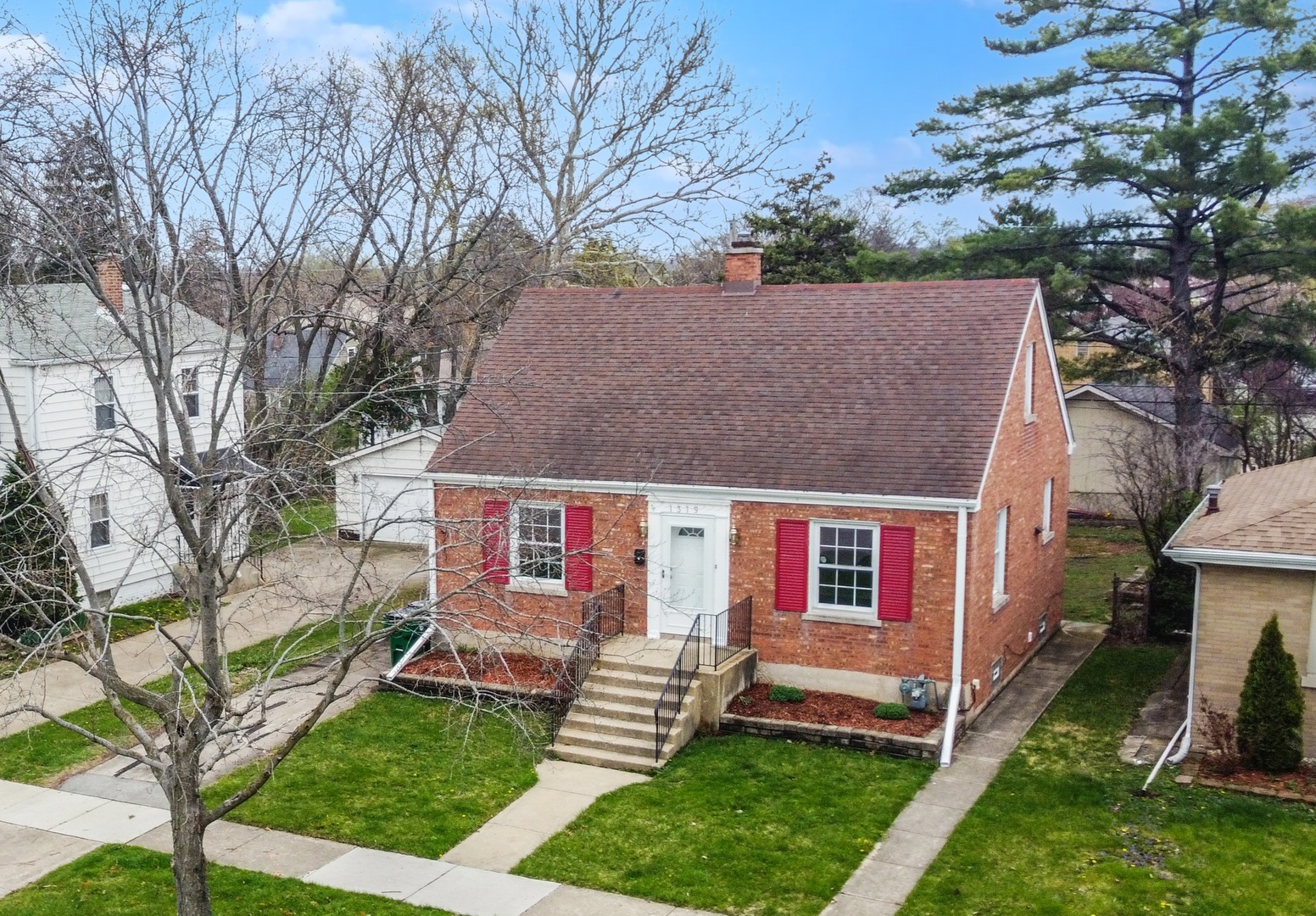 1319 Highridge Parkway, Westchester, IL