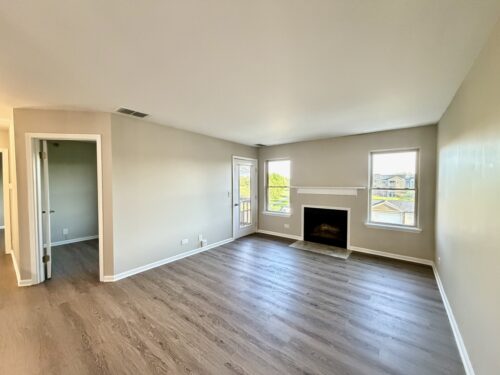 127 Glengarry Drive #307, Bloomingdale, IL