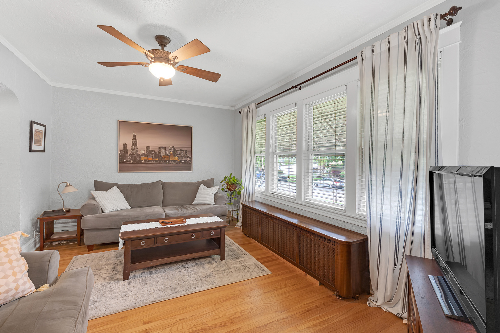 3108 N 76th Avenue, Elmwood Park, IL