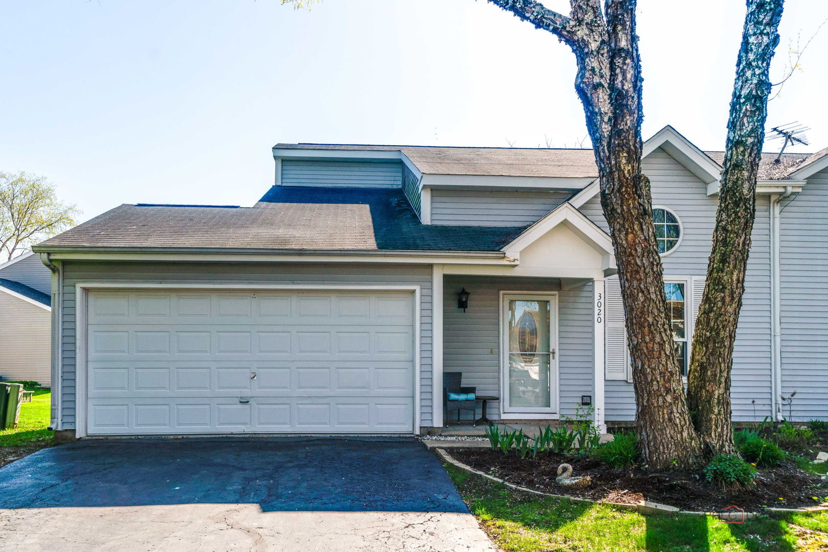 3020 Max Court, Island Lake, IL