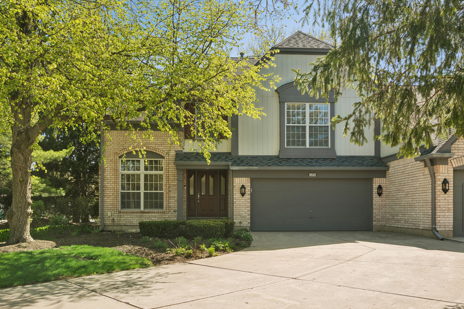 525 Cherbourg Drive, Buffalo Grove, IL
