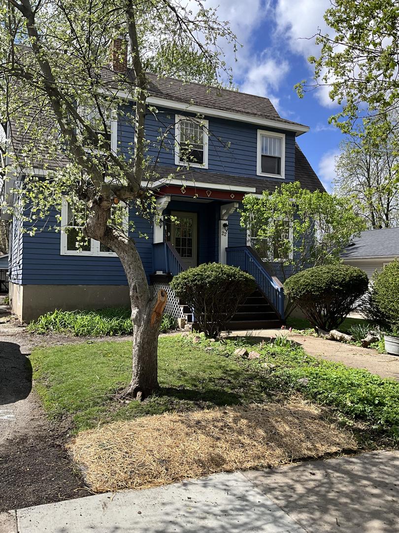 22 S Archer Avenue, Mundelein, IL