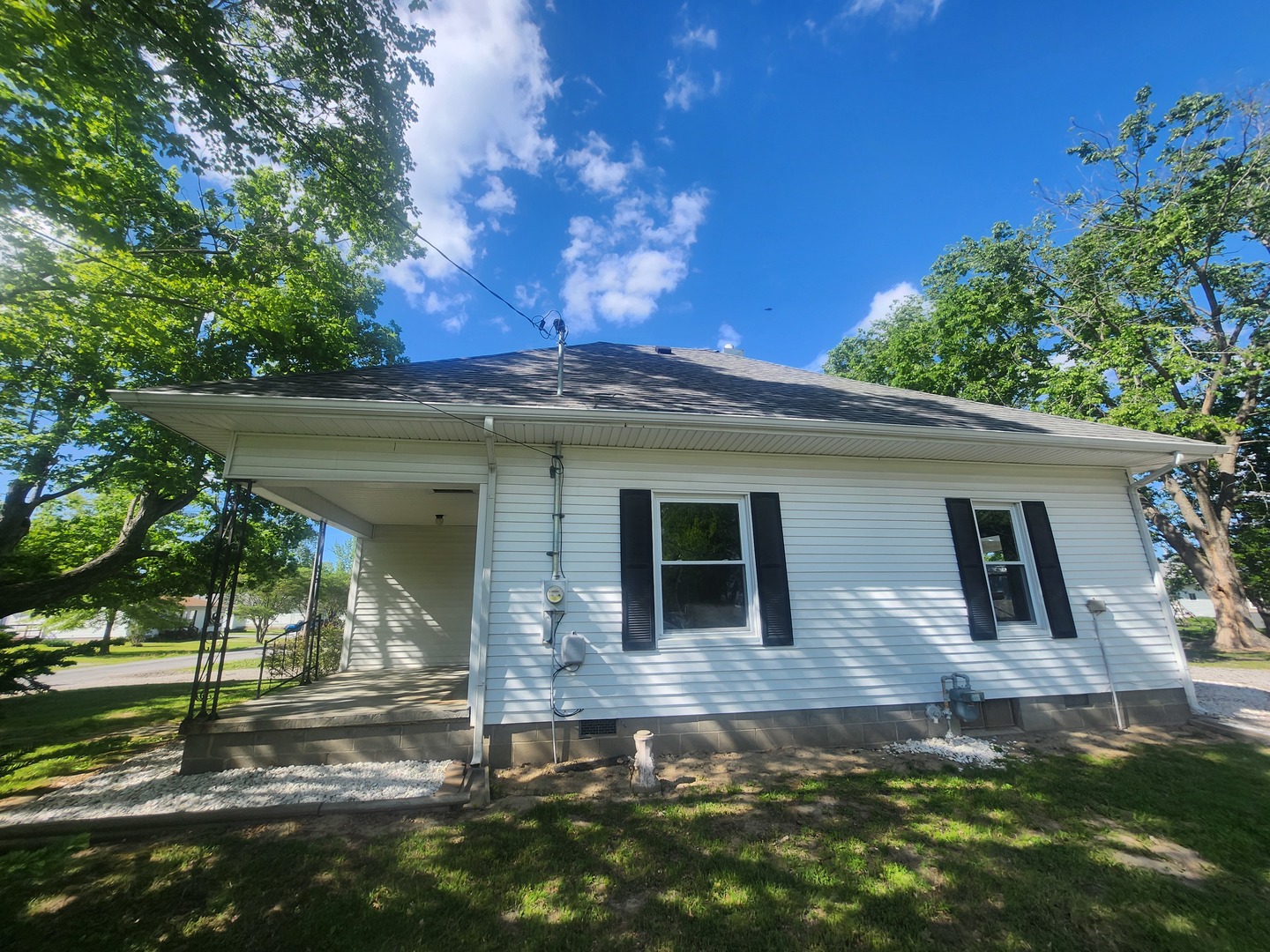 36 Wisconsin Street, Pinckneyville, IL