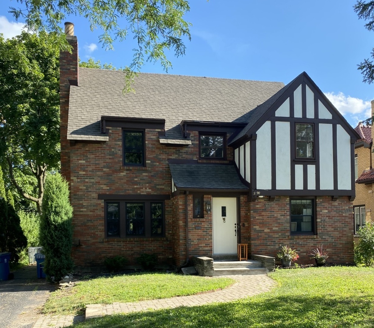 290 W Elm Park Avenue, Elmhurst, IL
