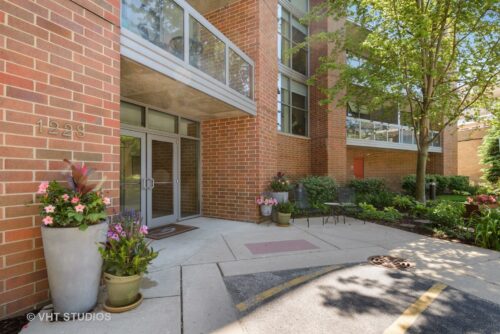 1228 EMERSON Street #304, Evanston, IL