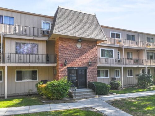 2504 Algonquin Road #17, Rolling Meadows, IL