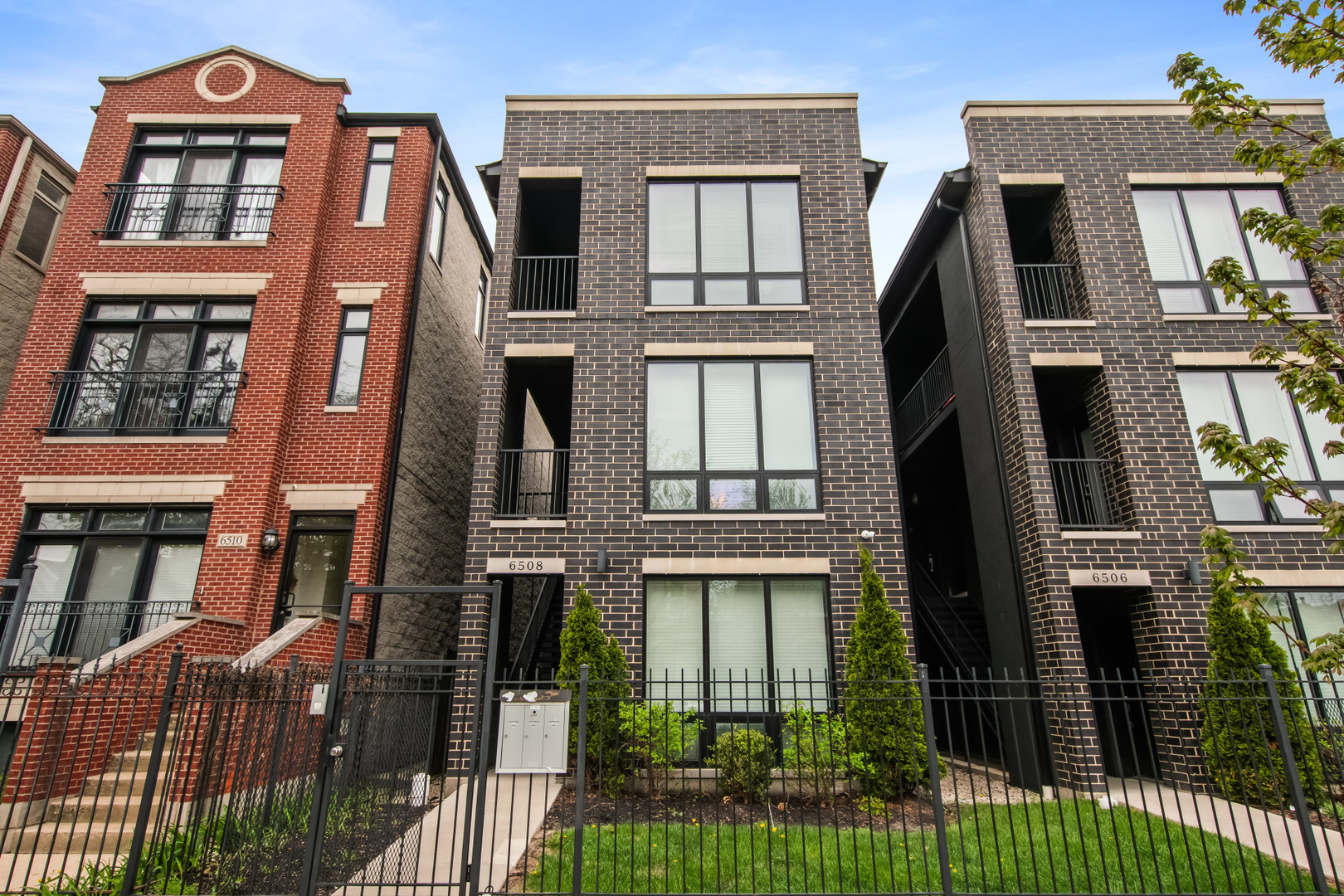 6508 S Ingleside Avenue, Chicago, IL