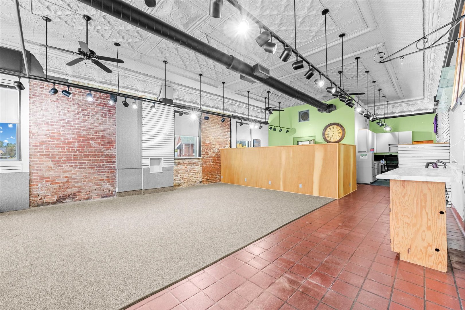 101 E Sangamon Avenue, Rantoul, IL