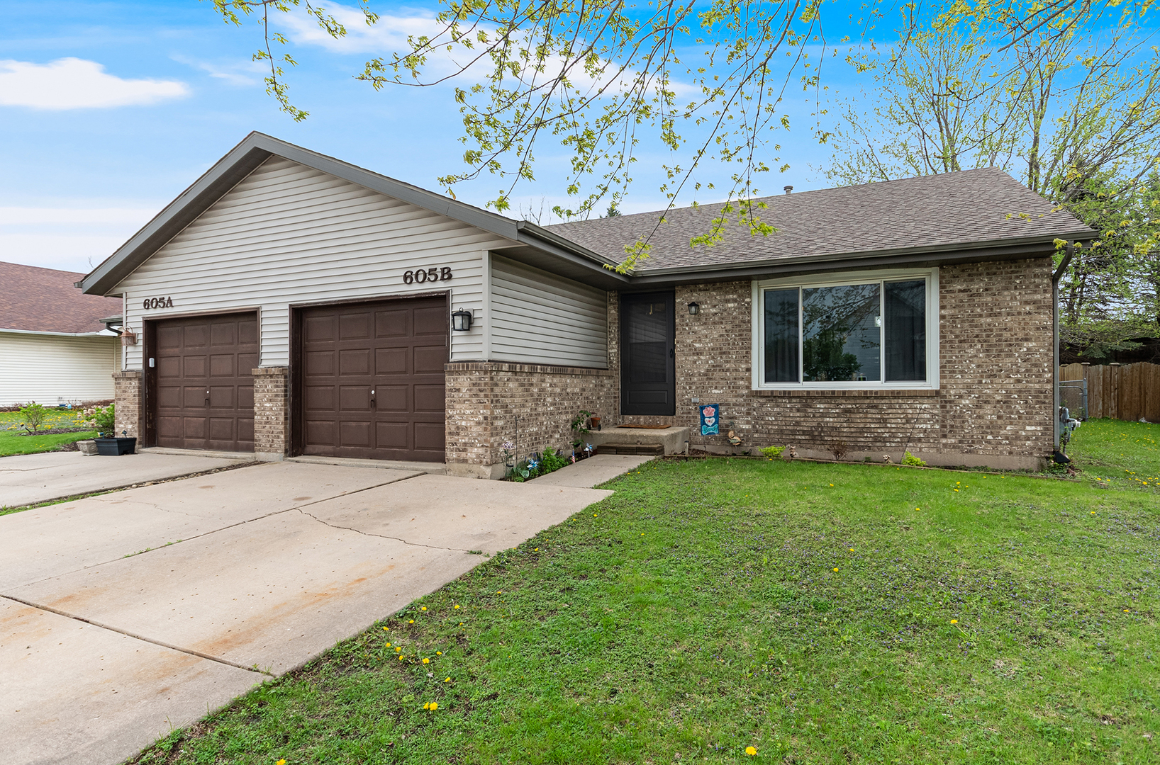 605 Davidson Drive #B, Minooka, IL