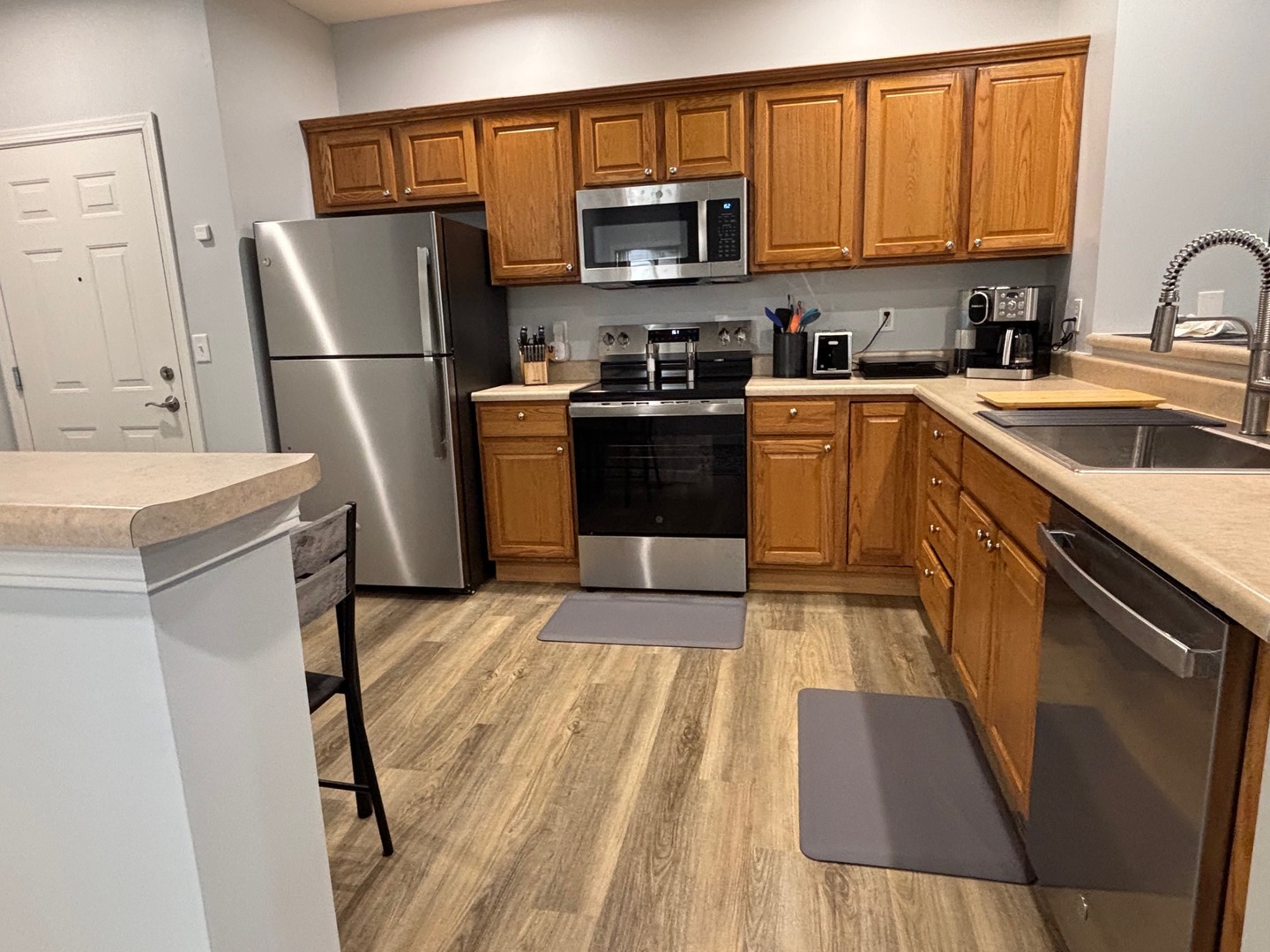 3792 Thornhill Circle #3792, Champaign, IL