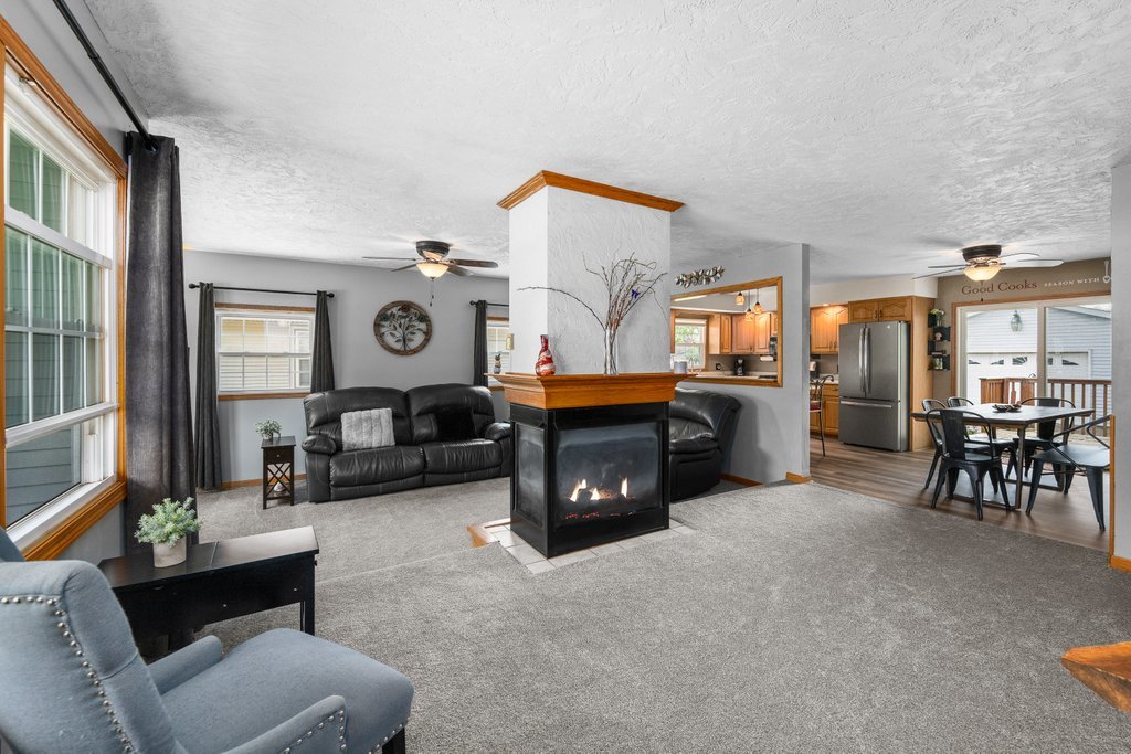 1418 19th Avenue, Silvis, IL