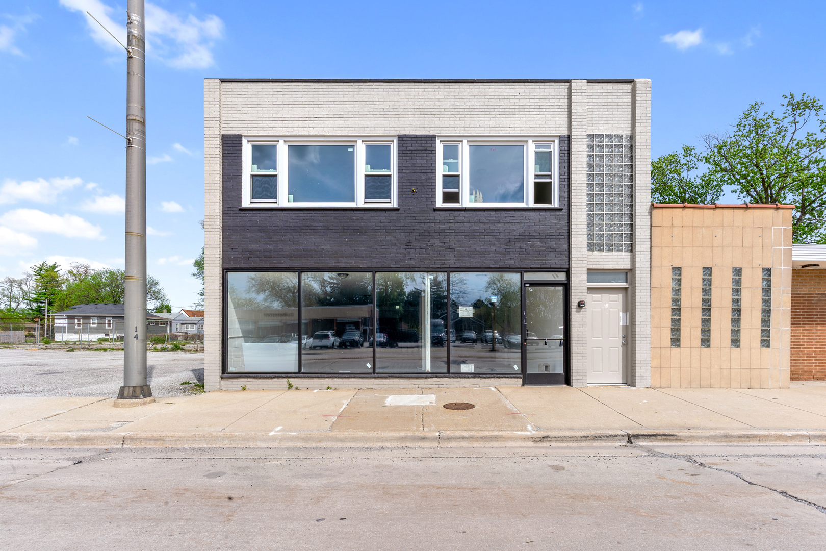 14751 Pulaski Road, Midlothian, IL