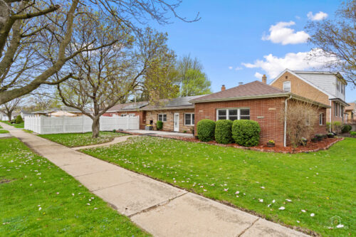 3850 W 93rd Street, Evergreen Park, IL