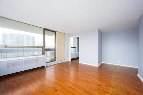 1460 N Sandburg Terrace #1801, Chicago, IL