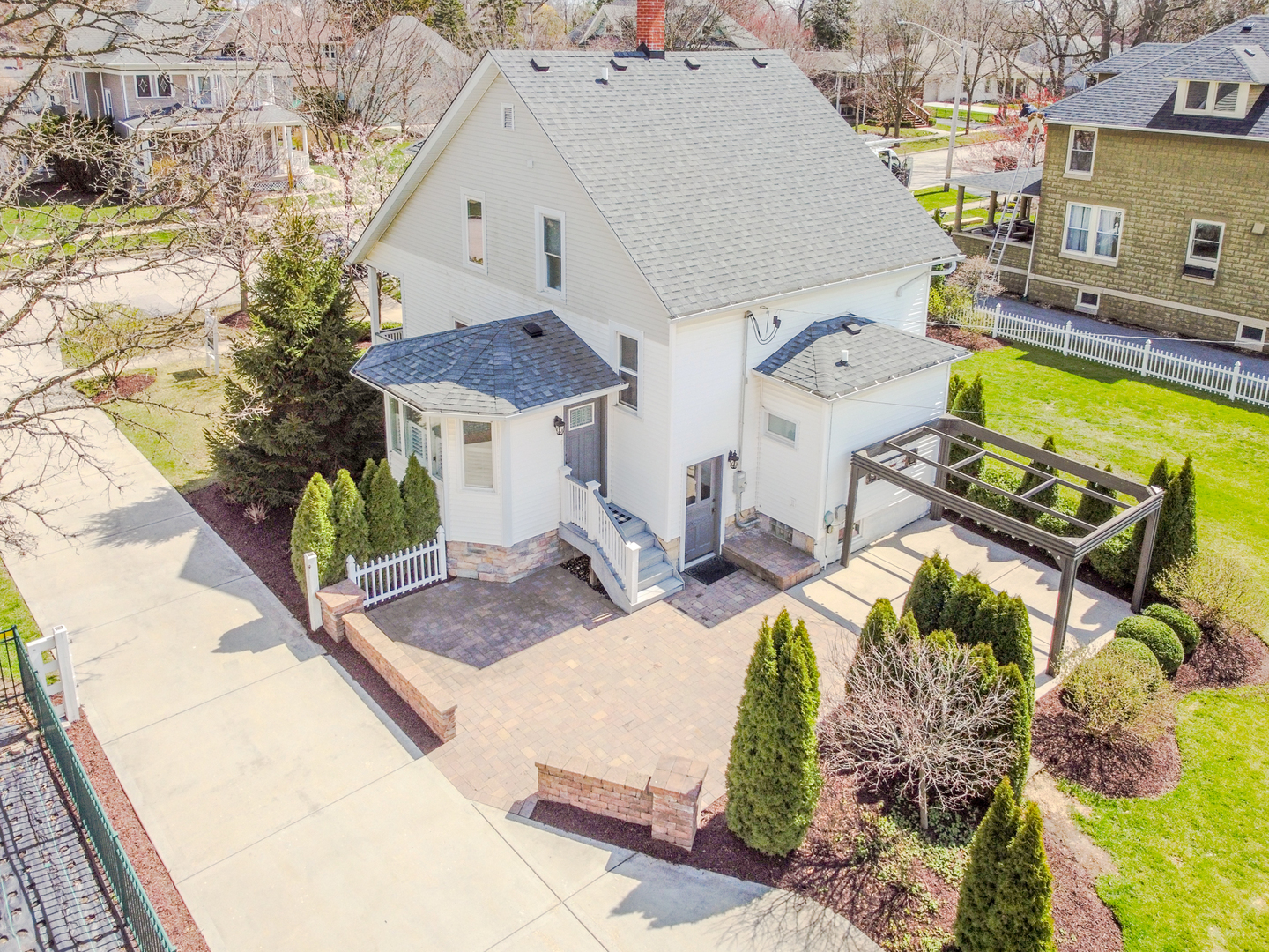 220 Hickory Street, Frankfort, IL