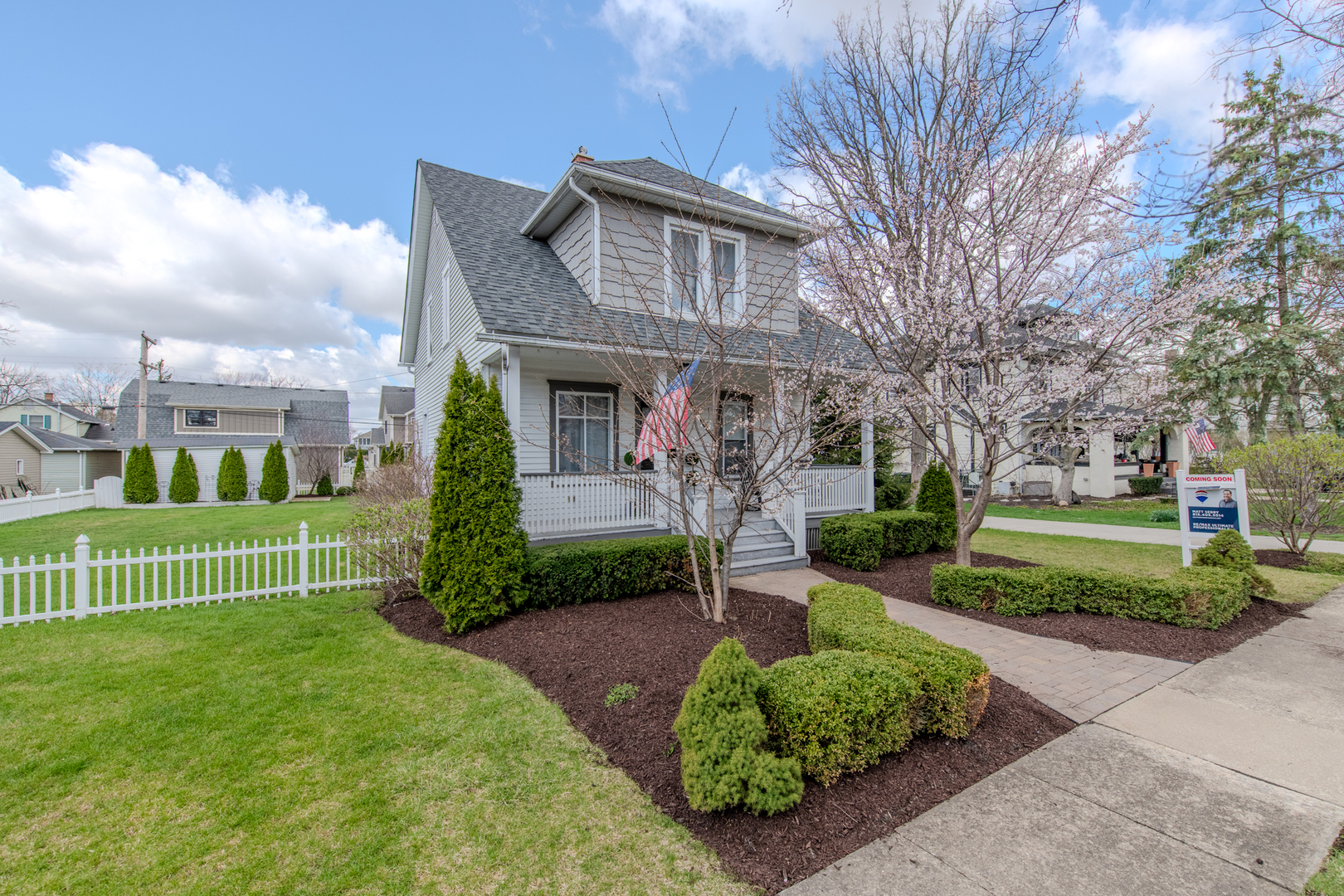 220 Hickory Street, Frankfort, IL