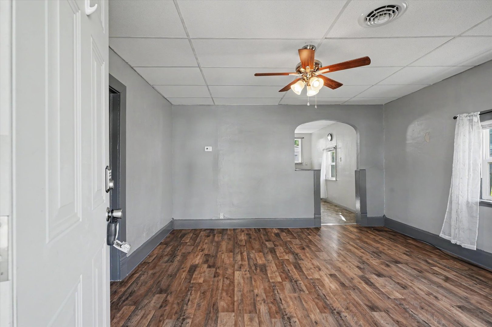 117 N Scott Street, Westville, IL