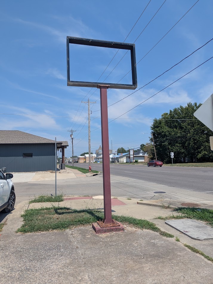 301 S Washington Street, Duquoin, IL