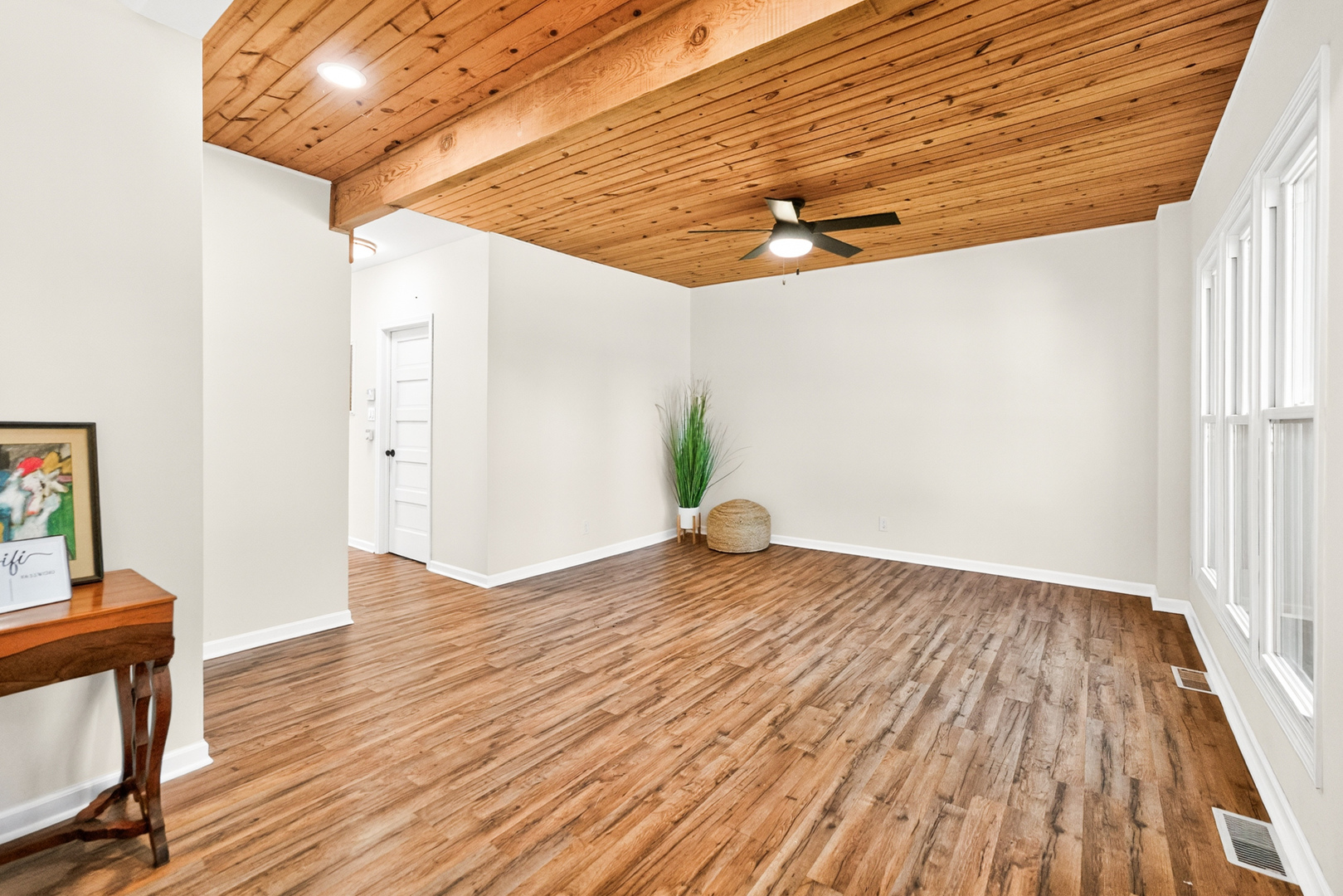 224 E Garden Street, DeKalb, IL
