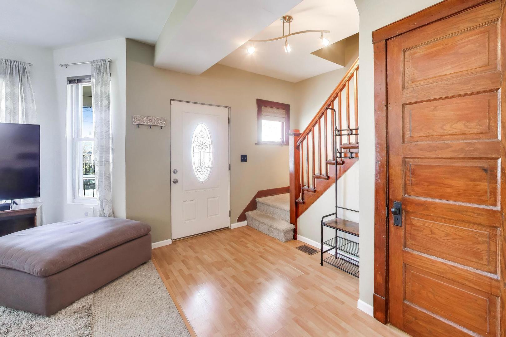 2315 N TRIPP Avenue, Chicago, IL