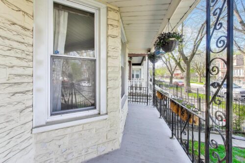 2315 N TRIPP Avenue, Chicago, IL