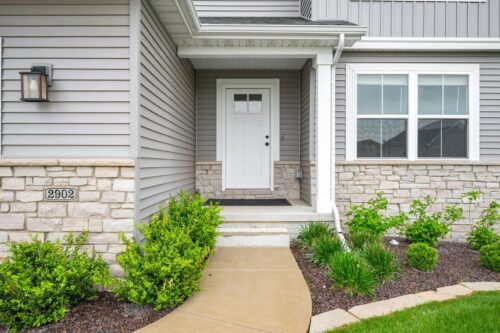2902 Steppe Lane, Bloomington, IL
